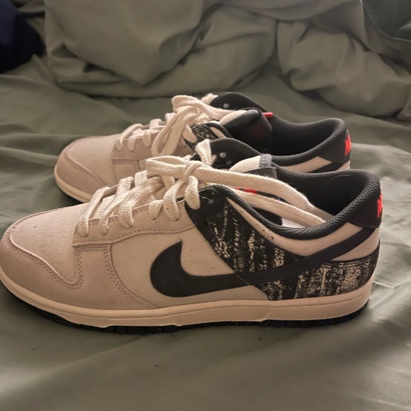 Nike Low Dunk Retro Sneakers - Picture 5 of 5